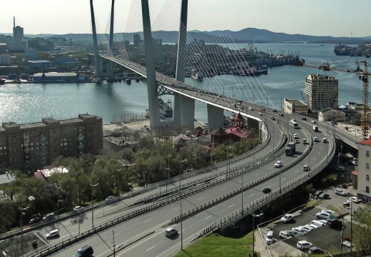 Золотой мост и смотровые площадки